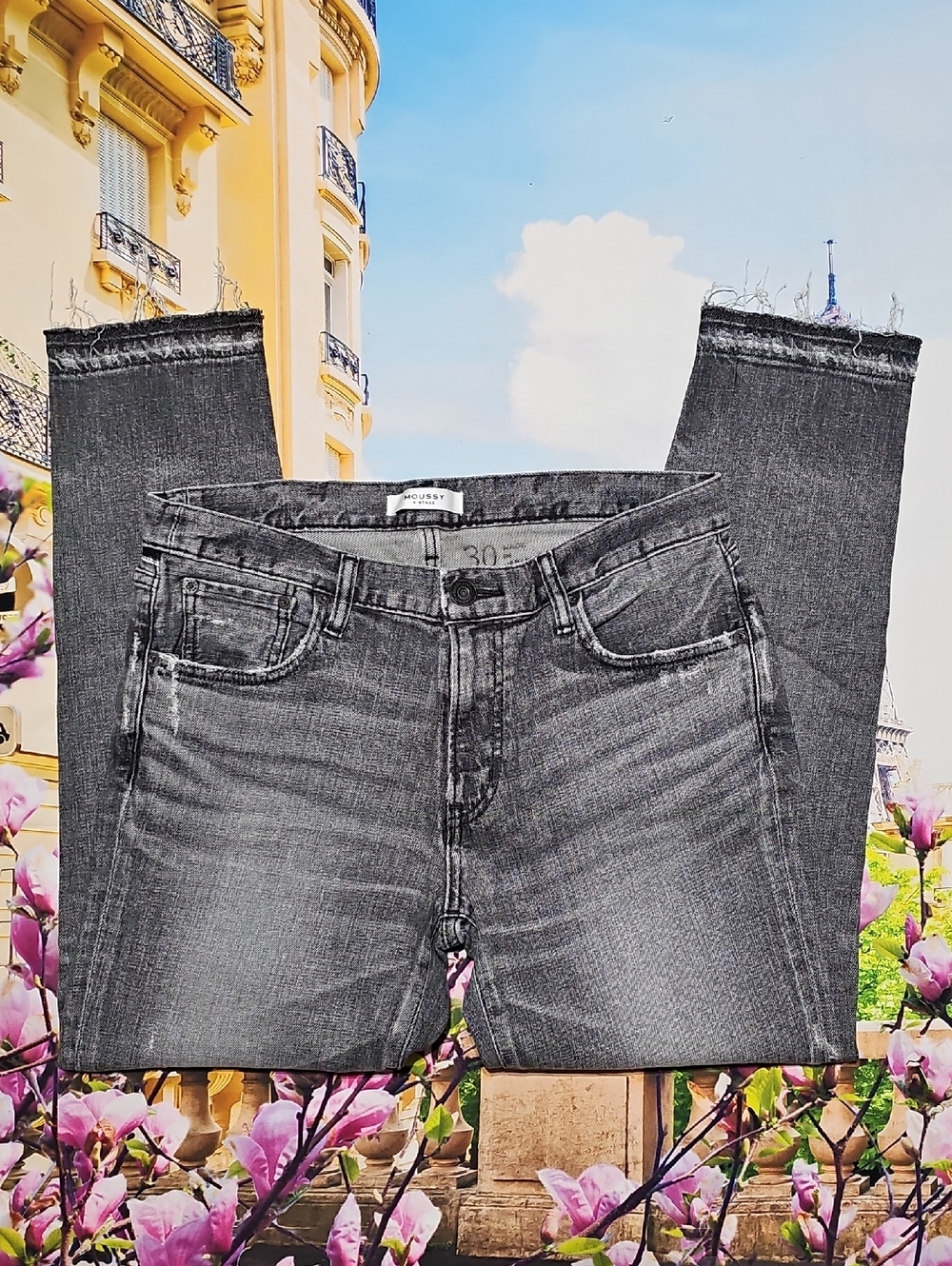 Moussy Vintage Distressed Raw Hem‎ Jeans Size 30